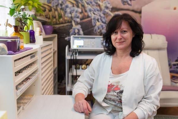 Problem KANDIDIAZE v očeh šolske medicine in komplementarnih dopolnilnih tehnik
